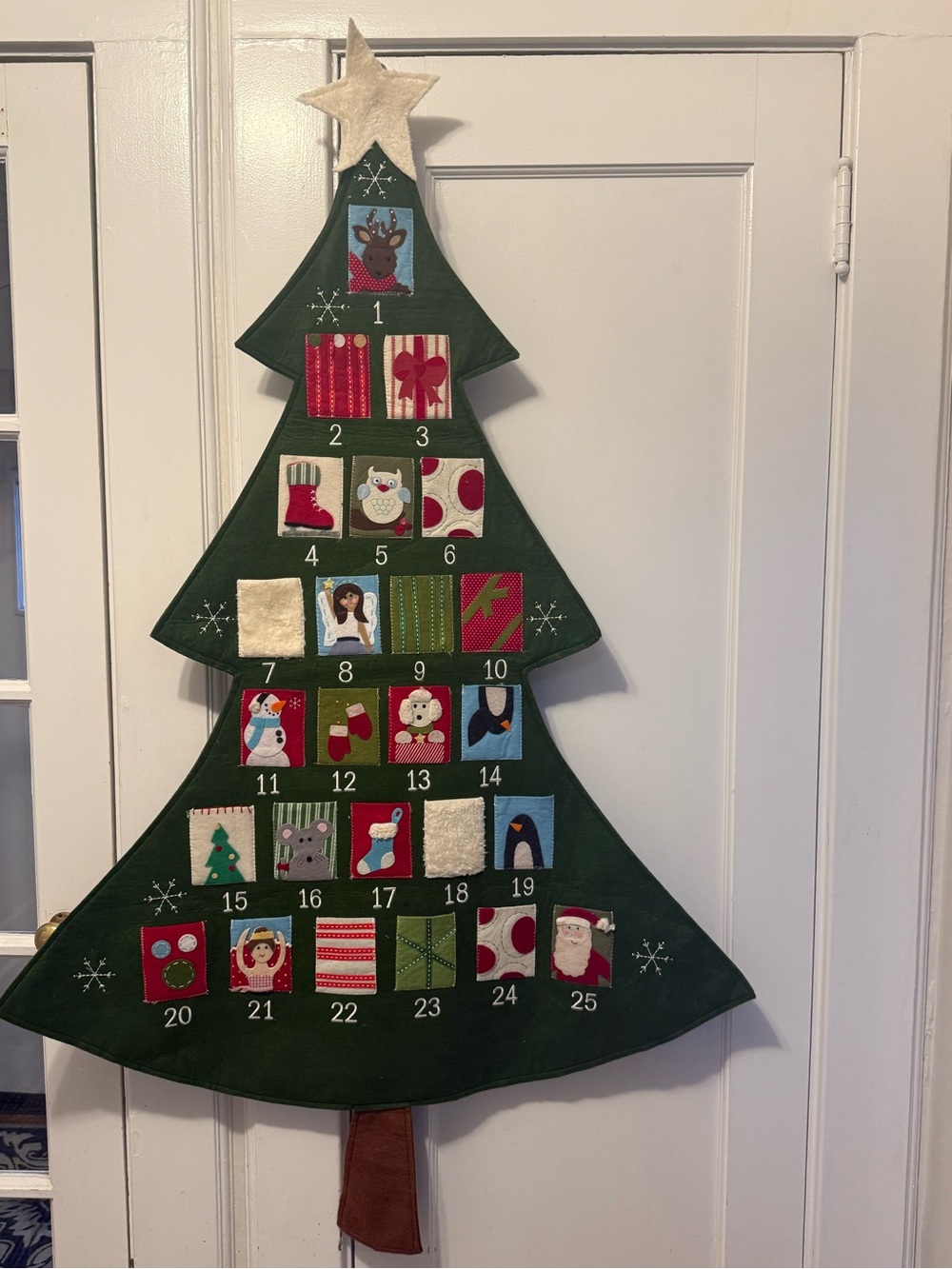 Pottery Barn Kids Green Felt Christmas Tree Advent Calendar with Star Topper